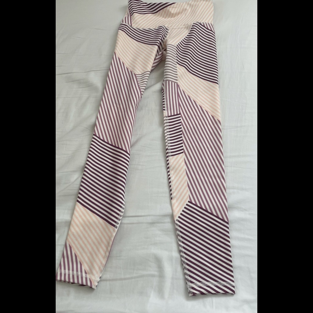 Patterned Old Navy Active Dry Activewear XS